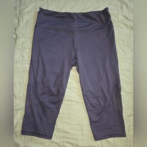 Victorias Secret Sport Black Capri Leggings Sheer Leg Size Large